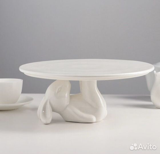 Подставка для торта кролик