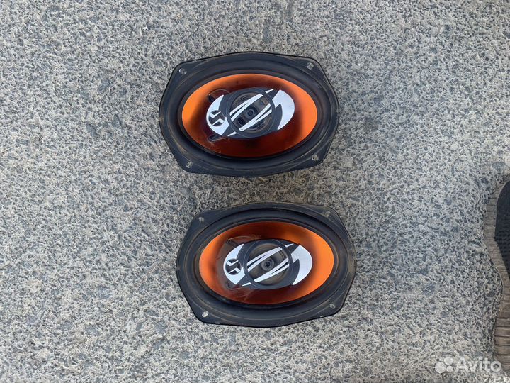 Колонки для авто aria