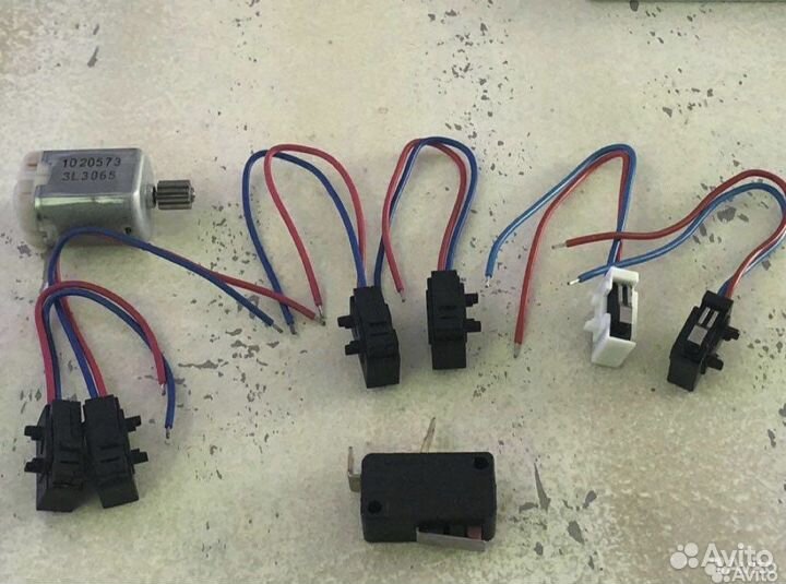 Микропереключатеь