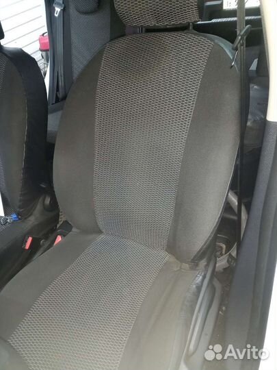 Чехлы на авто