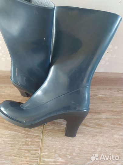 Резиновые сапоги