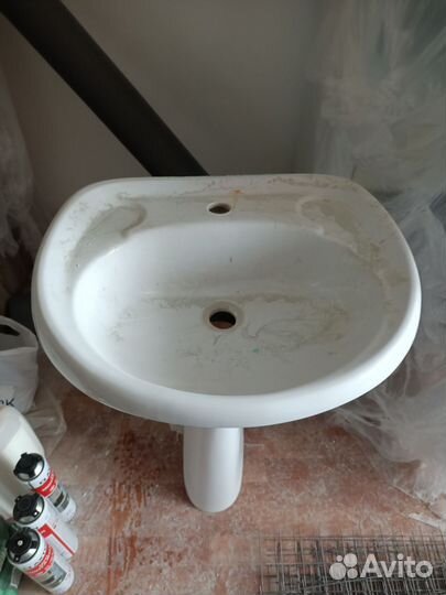 Раковина в ванную бу