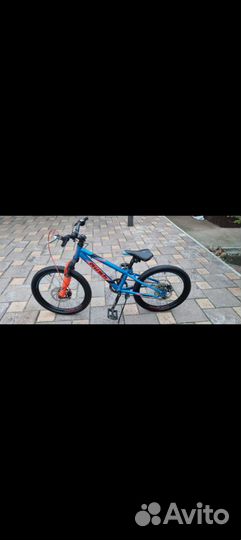 Продаëтся горный велосипед