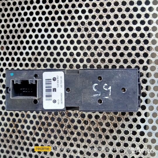 Блок управления стеклоподъемниками Volkswagen