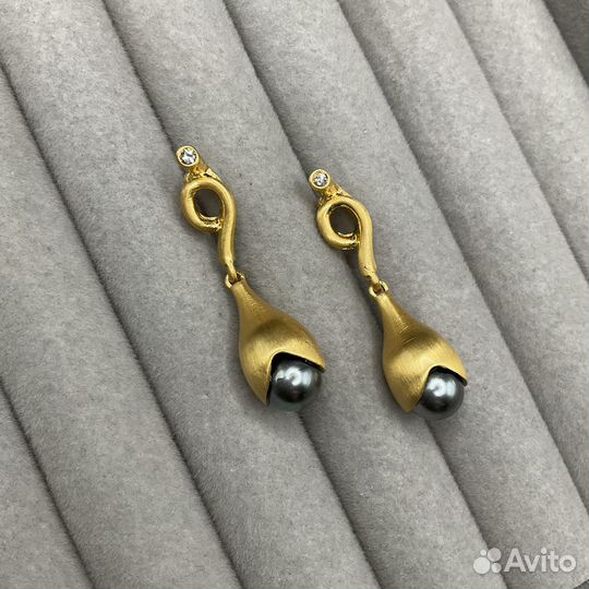 Серьги стильные