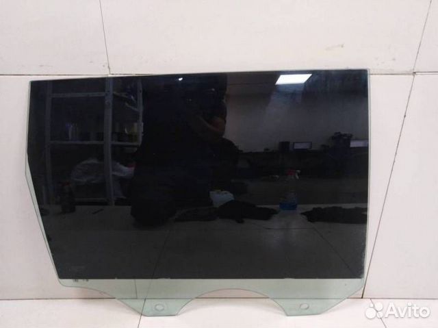 Стекло двери задней правой Porsche Cayenne 2003-20