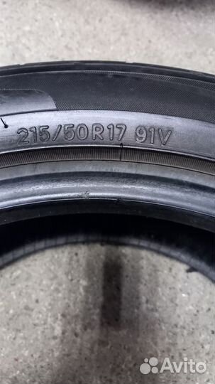 Toyo TYDRB 215/50 R17 91V