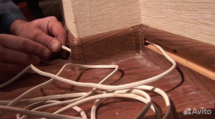 Монтаж плинтуса/ гардин/ полки/ картины