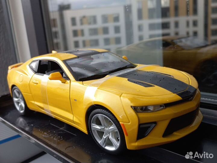 Chevrolet camaro ss 2016 1/18 Maisto