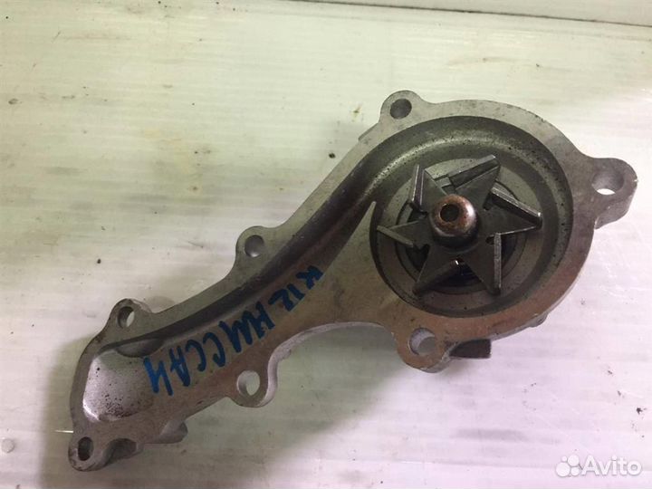 Насос водяной (помпа)новый Nissan-Ниссан Primera