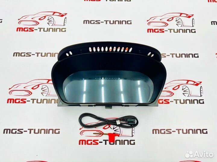 Цифровая приборная панель BMW X5 E70 бумеранги е70