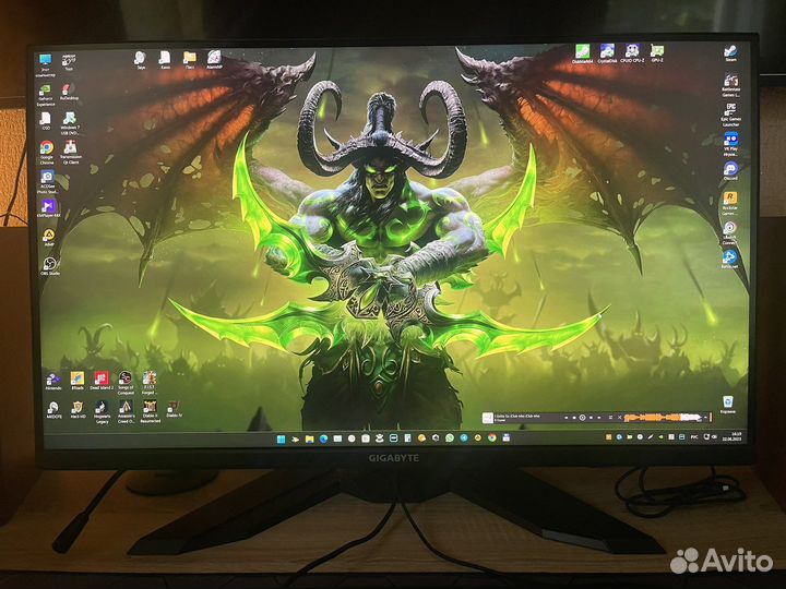 Монитор Gigabyte 32