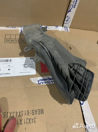 Воздухозаборник правый Lexus GS 300 05-12 гв