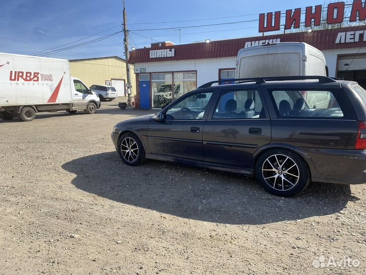 Opel Vectra 2.0 МТ, 2000, 188 000 км