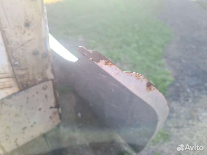 Капот BMW 5 e39