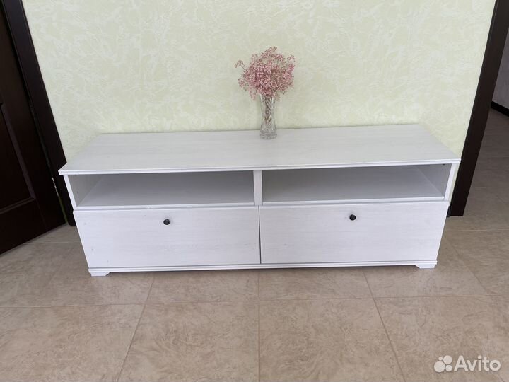 Тумба под телевизор IKEA