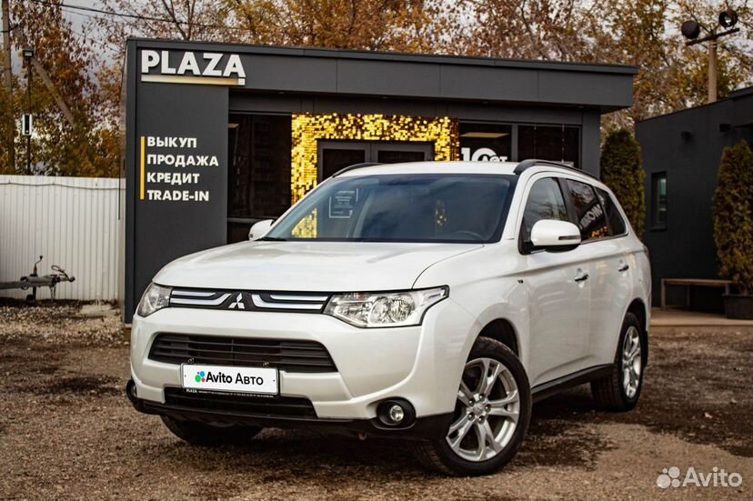 Mitsubishi Outlander 3.0 AT, 2013, 150 510 км