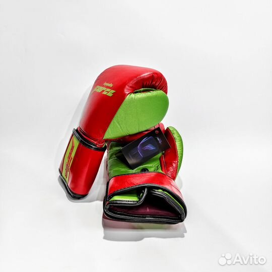 Боксерские перчатки Infinite Force Wild Hunter