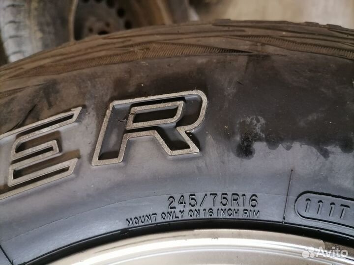 Cooper Discoverer A/T 245/75 R16