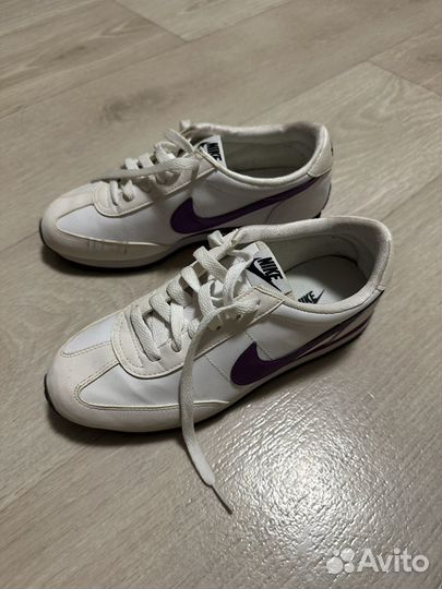 Кроссовки nike женские