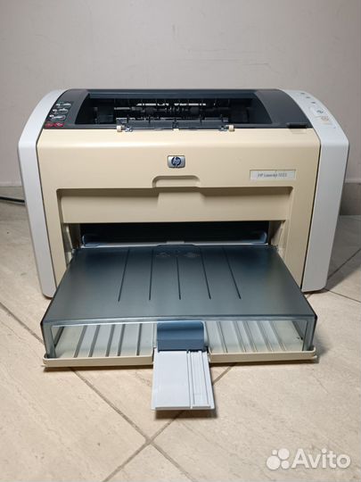 Принтер HP LaserJet 1022