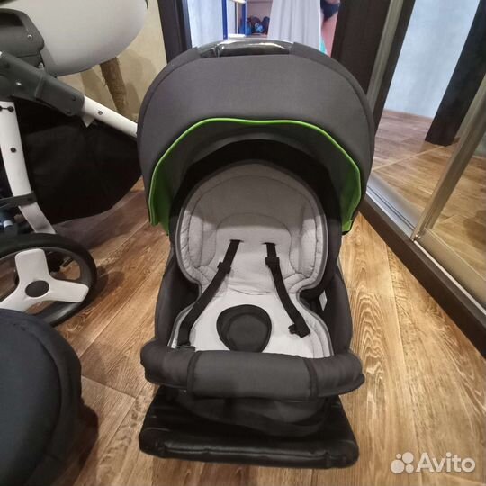 Коляска 3 в 1