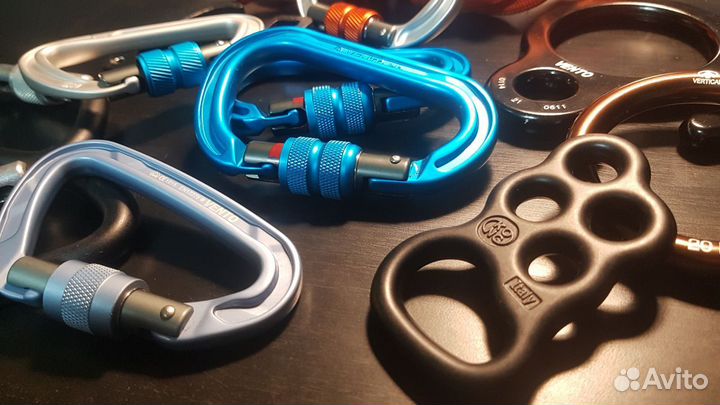 Карабины singing rock, vento, восьмерка vento +++