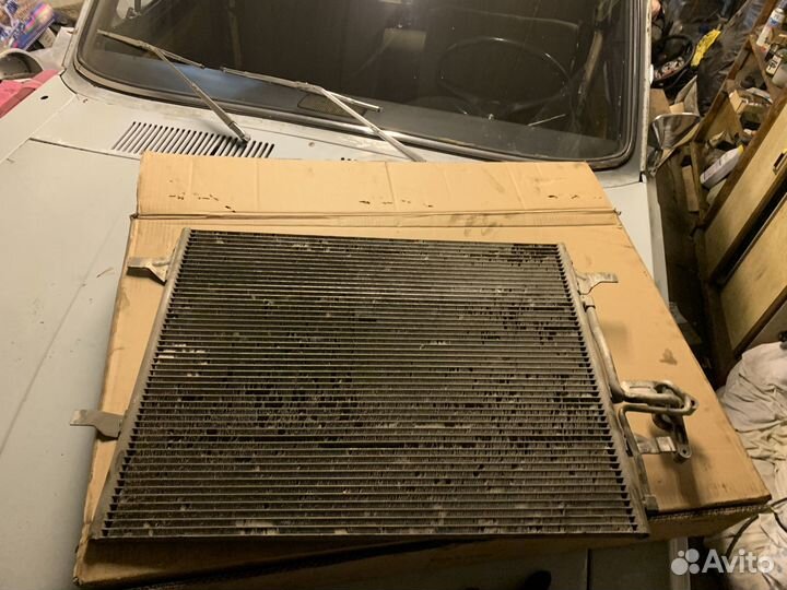 Радиатор кондиционера volvo s60