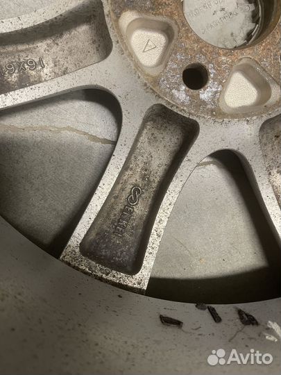 Продам Орига Subaru R16