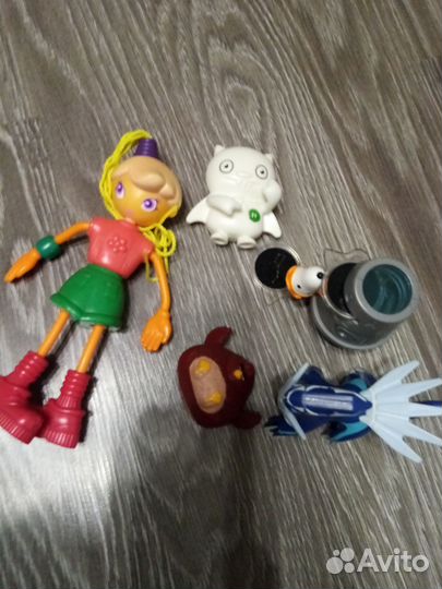 Игрушки пакетом макдональдс и бургер кинг