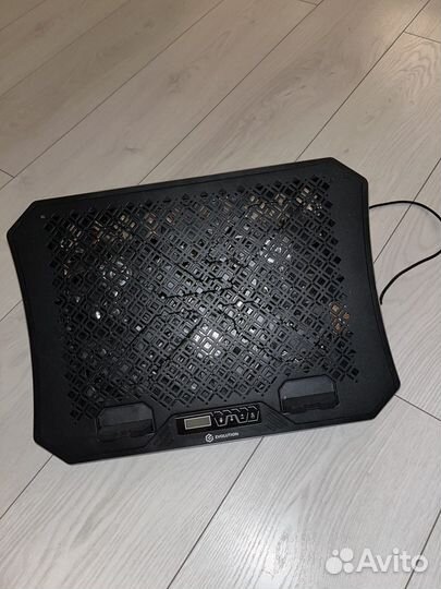 Подставка для охлаждения ноутбука