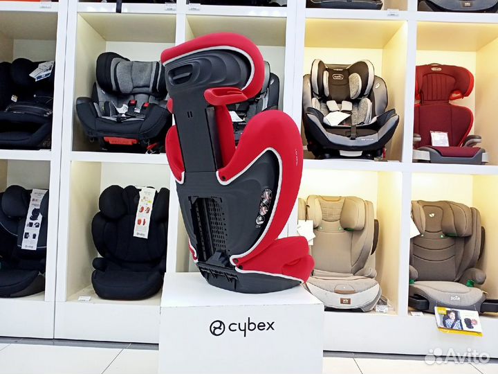 Автокресло 15-36кг изофикс Cybex B-Fix Red