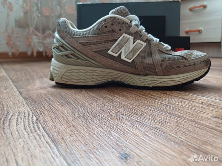 Кроссовки new balance 1906r
