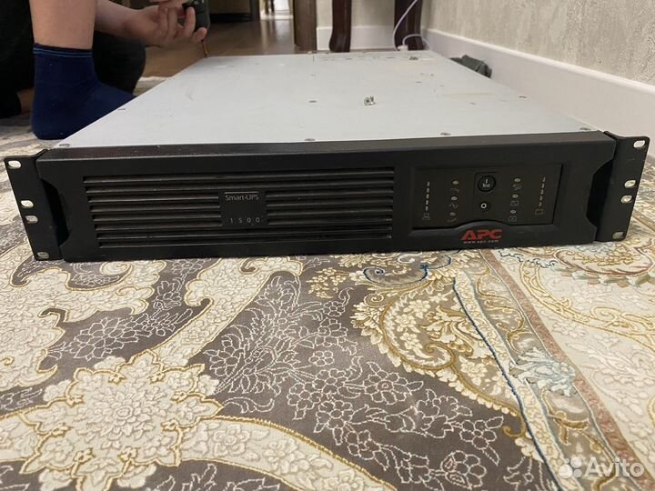 Серверный ибп SUA3000RMI2U