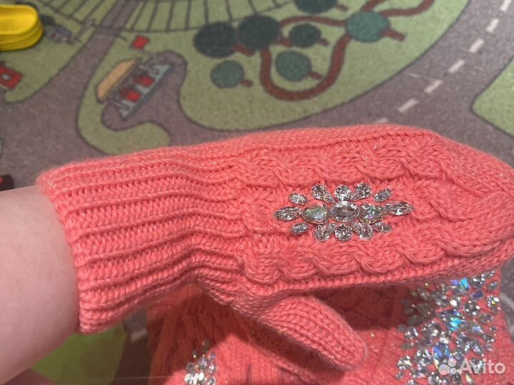 Комплект шапка и снуд варежки