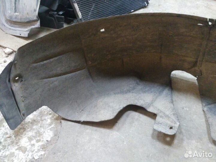 Подкрылок задний левый Skoda Octavia A5 2004-2013