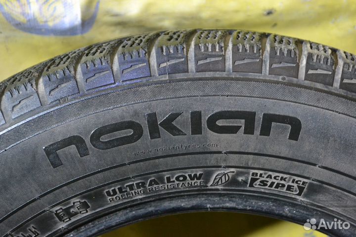 Nokian Tyres Hakkapeliitta R 215/65 R16