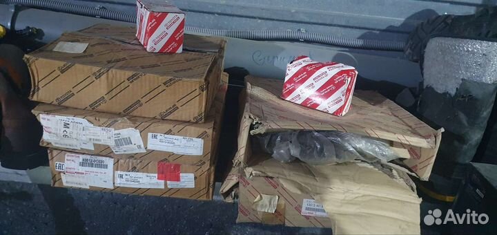 Передние тормозные диски, колодки