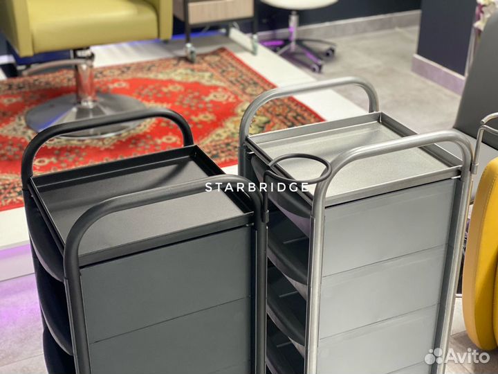 Тележка парикмахерская с металлическим верхом