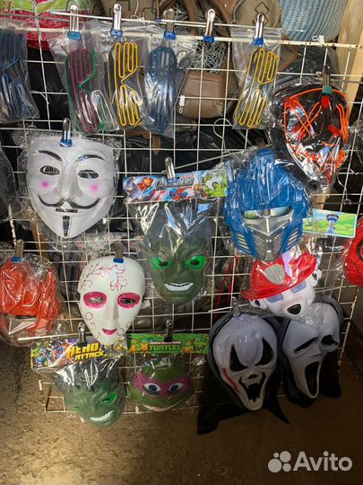 Маски крик гайфокс халк судная ночь пират доставка