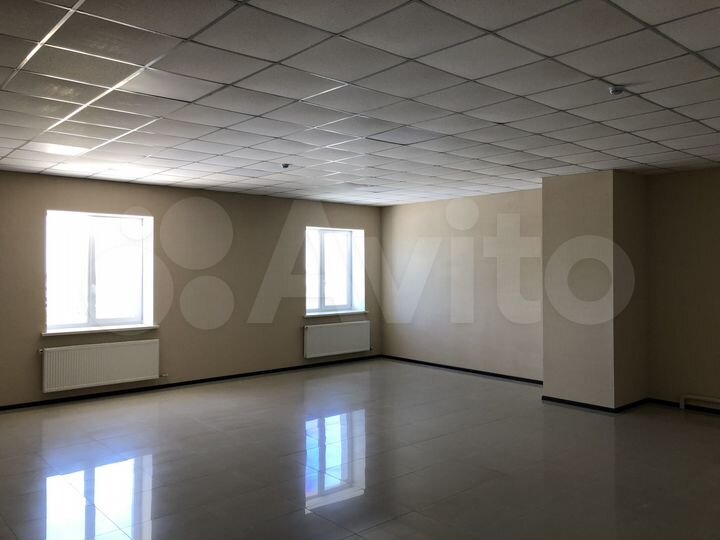 Офисные помещения свободного назначения, 900 м²