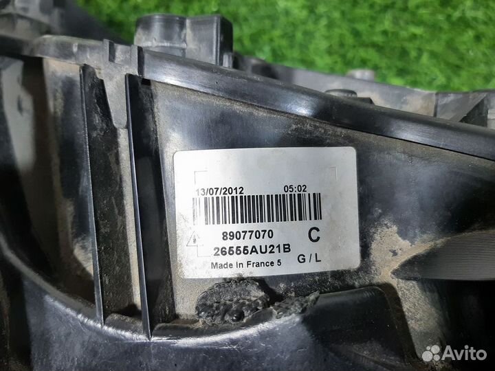 Фонарь левый на Nissan Primera p12