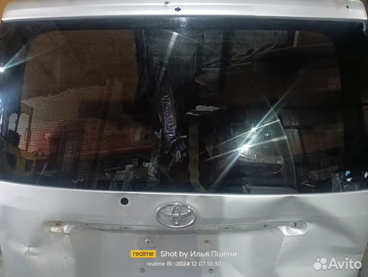 Заднее стекло