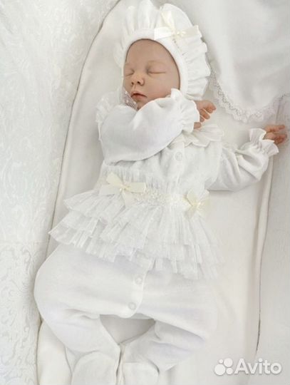 Комплект для новорожденного на выписку