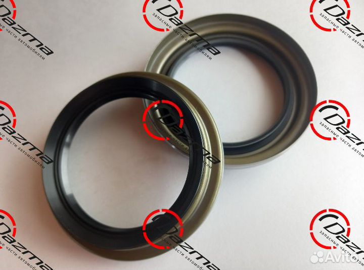 NOK 043639 Сальник ступицы NLR85 передней