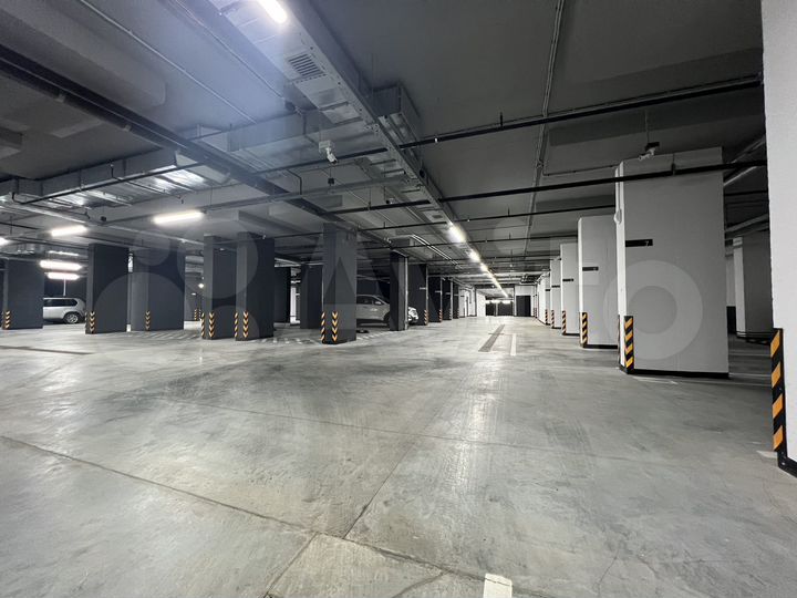 Машиноместо, 19 м²