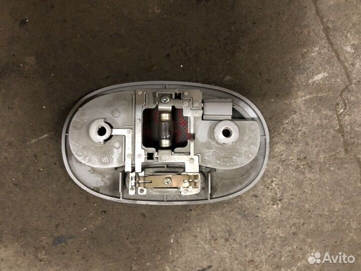 Плафон внутреннего освещения