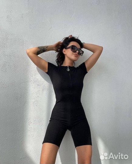 Костюм спортивный