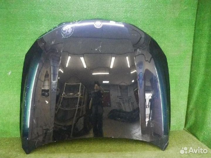 Капот BMW 7-Series