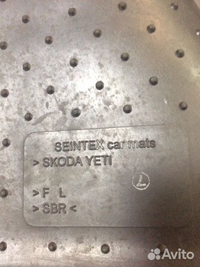 Коврики салона резиновые с бортиком для skoda yeti